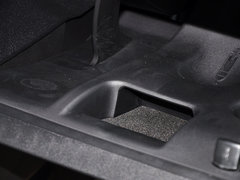 2013款 两厢 1.6L 手动 CROSS