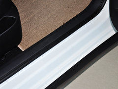 2013款 两厢 1.6L 手动 CROSS