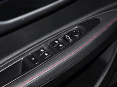 2013款 两厢 1.6L 手动 CROSS