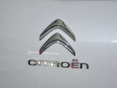 2013款 两厢 1.6L 手动 CROSS