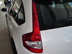 2013款 两厢 1.6L 手动 CROSS