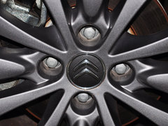 2013款 两厢 1.6L 手动 CROSS