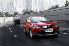 2013款 两厢 1.6L 自动 CROSS