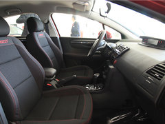 2013款 两厢 1.6L 自动 CROSS