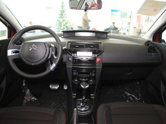 2013款 两厢 1.6L 自动 CROSS
