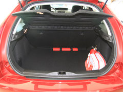 2013款 两厢 1.6L 自动 CROSS