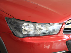 2013款 两厢 1.6L 自动 CROSS