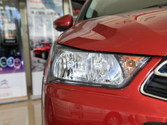2013款 两厢 1.6L 自动 CROSS