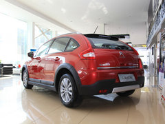 2013款 两厢 1.6L 自动 CROSS