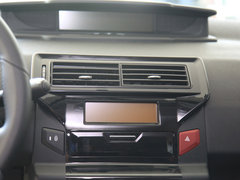 2013款 两厢 1.6L 自动 CROSS