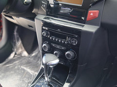 2013款 两厢 1.6L 自动 CROSS