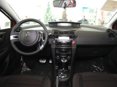 2013款 两厢 1.6L 自动 CROSS