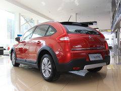 2013款 两厢 1.6L 自动 CROSS