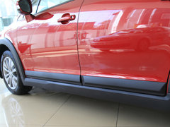 世嘉 2013款 两厢 1.6L 自动 CROSS
