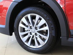 2013款 两厢 1.6L 自动 CROSS