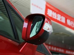 2013款 两厢 1.6L 自动 CROSS