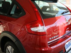 2013款 两厢 1.6L 自动 CROSS