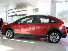 2013款 两厢 1.6L 自动 CROSS