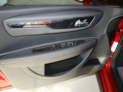 2013款 两厢 1.6L 自动 CROSS