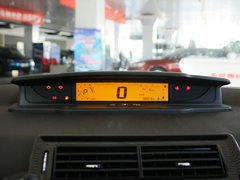 2013款 两厢 1.6L 自动 CROSS