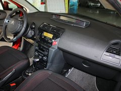 2013款 两厢 1.6L 自动 CROSS