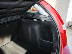 2013款 两厢 1.6L 自动 CROSS