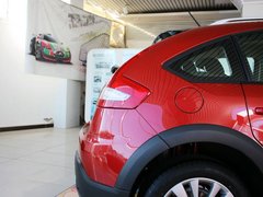 2013款 两厢 1.6L 自动 CROSS