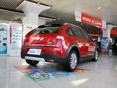 2013款 两厢 1.6L 自动 CROSS