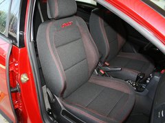 2013款 两厢 1.6L 自动 CROSS