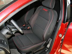 2013款 两厢 1.6L 自动 CROSS
