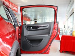 2013款 两厢 1.6L 自动 CROSS