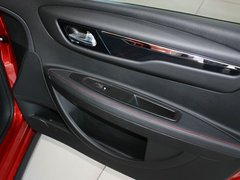 2013款 两厢 1.6L 自动 CROSS
