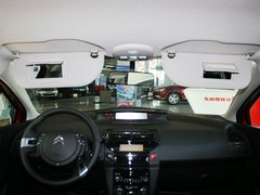 2013款 两厢 1.6L 自动 CROSS