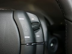 2013款 两厢 1.6L 自动 CROSS