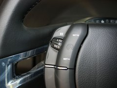 2013款 两厢 1.6L 自动 CROSS