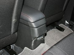 2013款 两厢 1.6L 自动 CROSS
