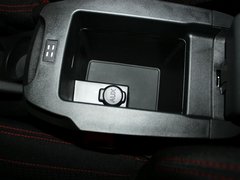 世嘉 2013款 两厢 1.6L 自动 CROSS