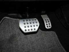 世嘉 2013款 两厢 1.6L 自动 CROSS