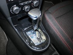 2013款 两厢 1.6L 自动 CROSS