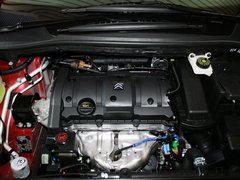 2013款 两厢 1.6L 自动 CROSS