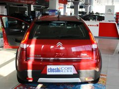 2013款 两厢 1.6L 自动 CROSS