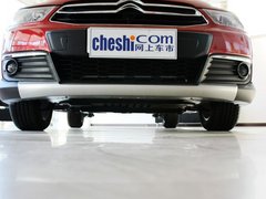 2013款 两厢 1.6L 自动 CROSS