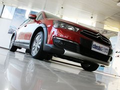 2013款 两厢 1.6L 自动 CROSS