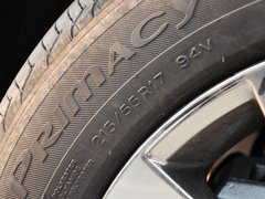 2013款 2.2T 自动 行政版