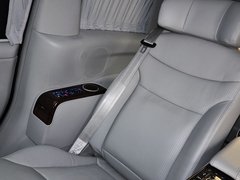 2013款 2.2T 自动 行政版