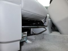 2013款 2.2T 自动 行政版
