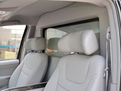 2013款 2.2T 自动 行政版