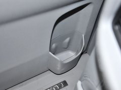 2013款 2.2T 自动 行政版
