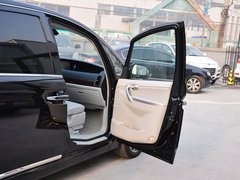 2013款 2.2T 自动 行政版