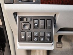2013款 2.2T 自动 行政版